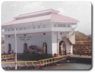 Photo of the Miraflores Locks in the Panama Canal, Panama.