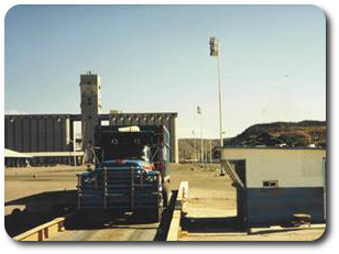 Photo of a truck transferring corn from the Sirius.